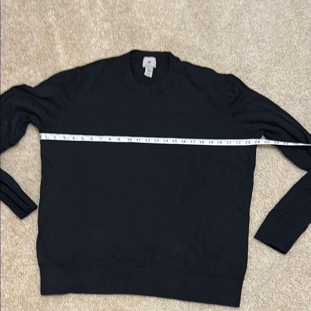 Men's Black H&M Sweater-XL